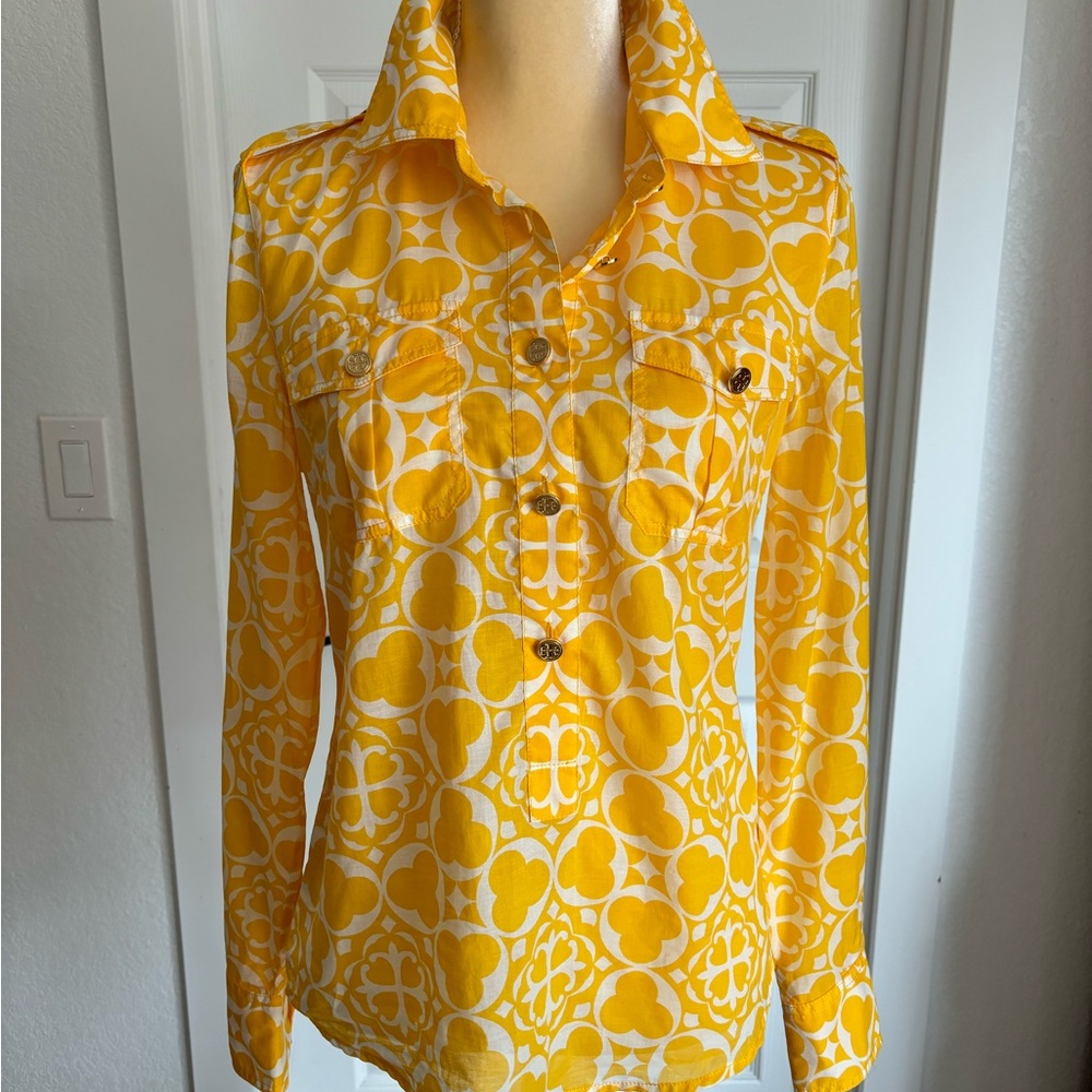 Tory Burch Long Sleeves Top Blouse Size 6 New Without Tag.